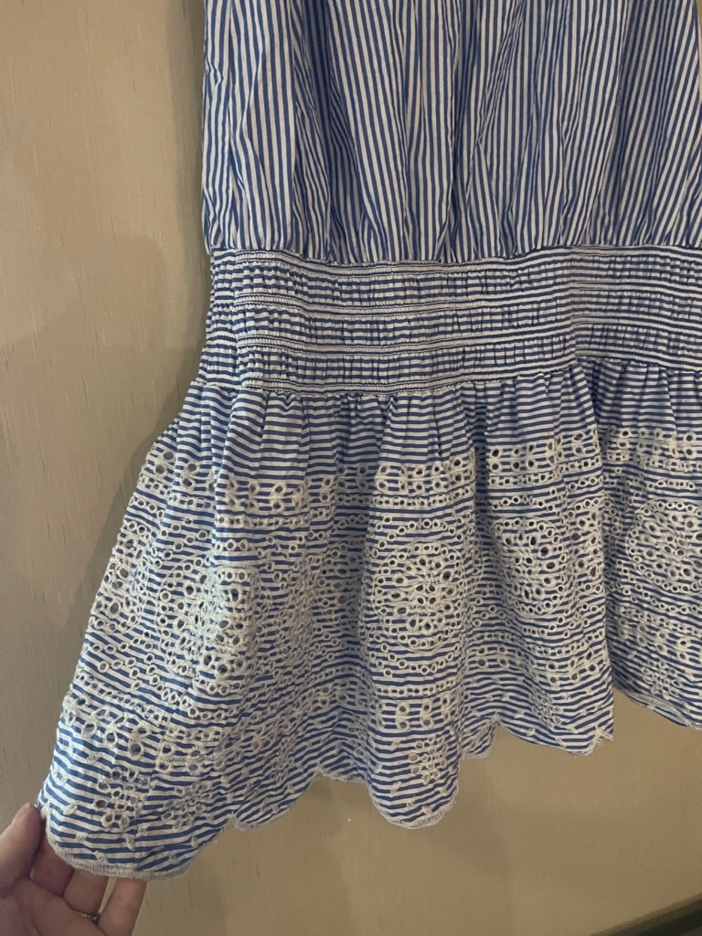 Cartolina medium Blue White Stripe Tie Shoulder tunic eyelet smocked 100 cotton - Picture 3 of 5